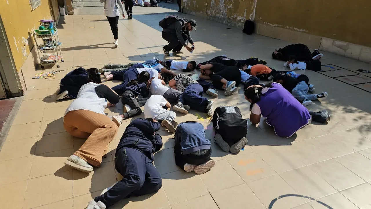 simulacro de sismo 2