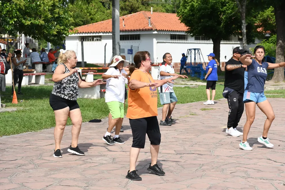 adultos mayores colonias de vacaciones