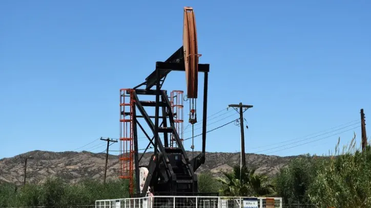 PETROLEROS