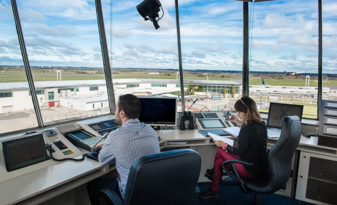 controladores aéreos