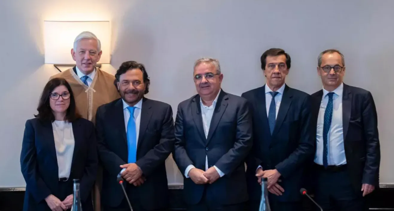 Captura de pantalla 2025-12-12 063803