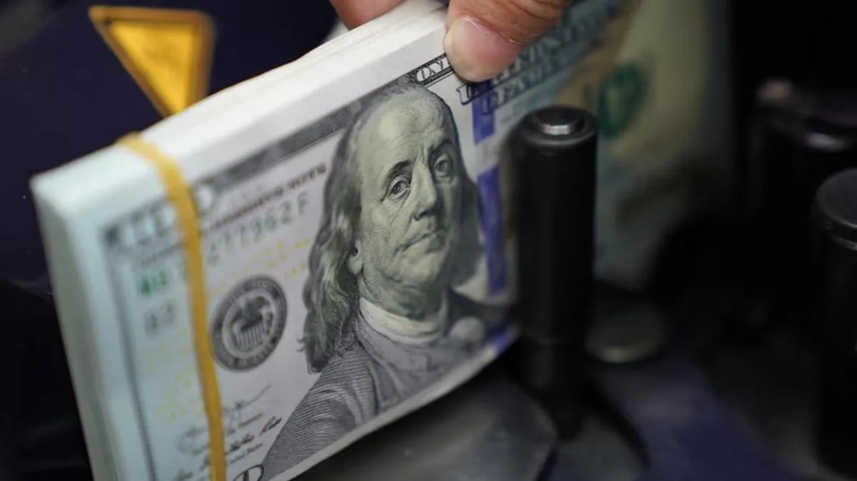 dolares