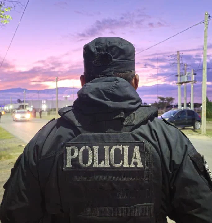 policías policia de salta