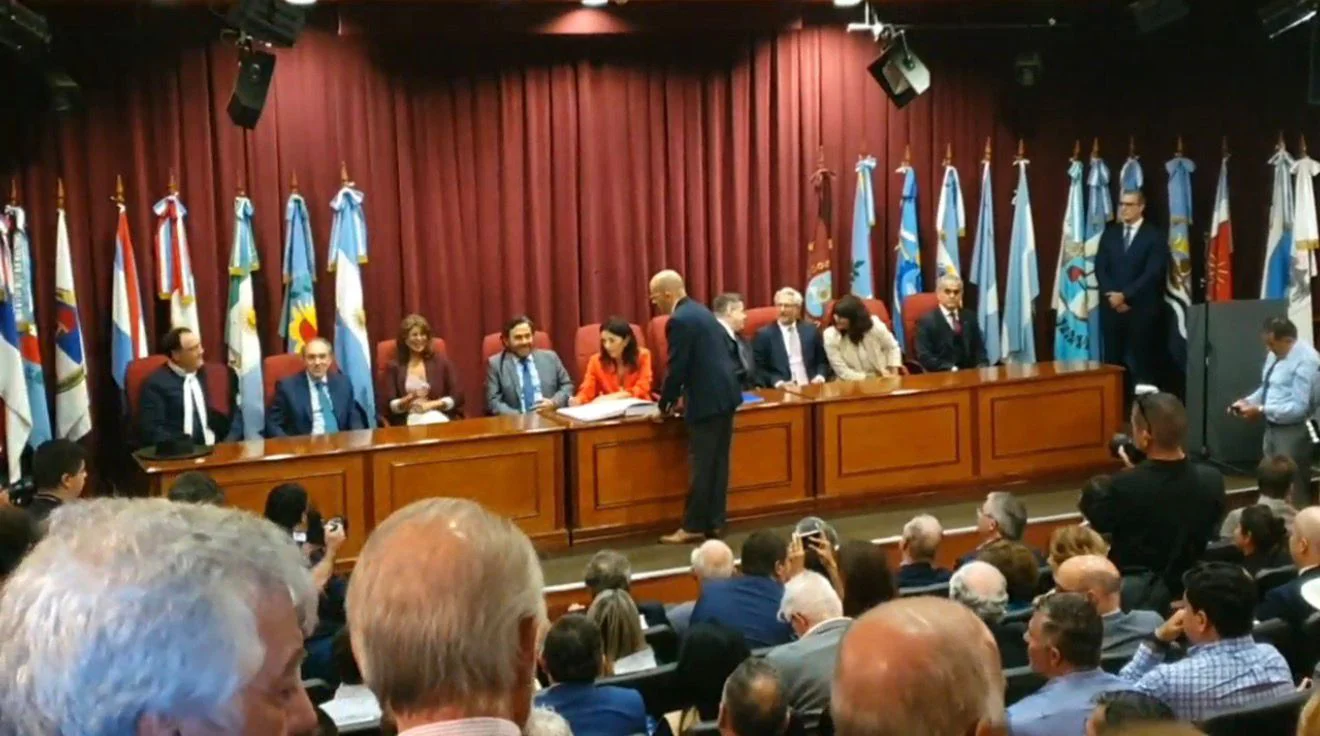 Juran los nuevos Jueces de la Corte